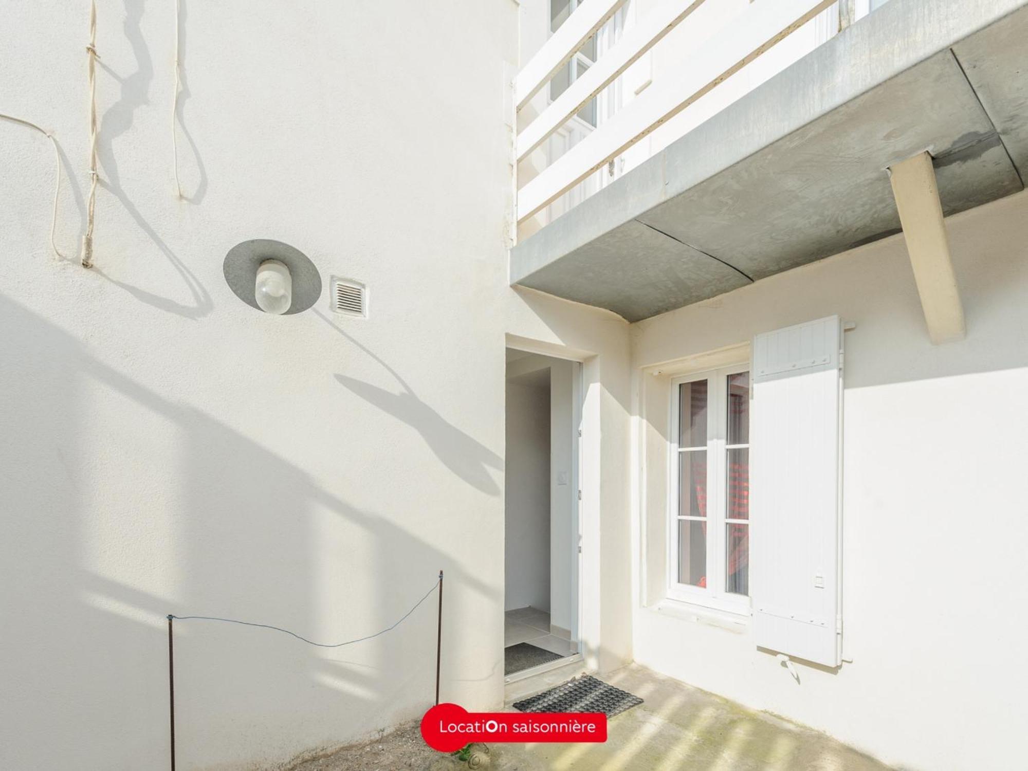 Appartement T2 A 50M De La Plage Avec Cour, Wifi Et Equipements Bebe - 4 Pers, Chatelaillon-Plage - Fr-1-535-17 Екстер'єр фото